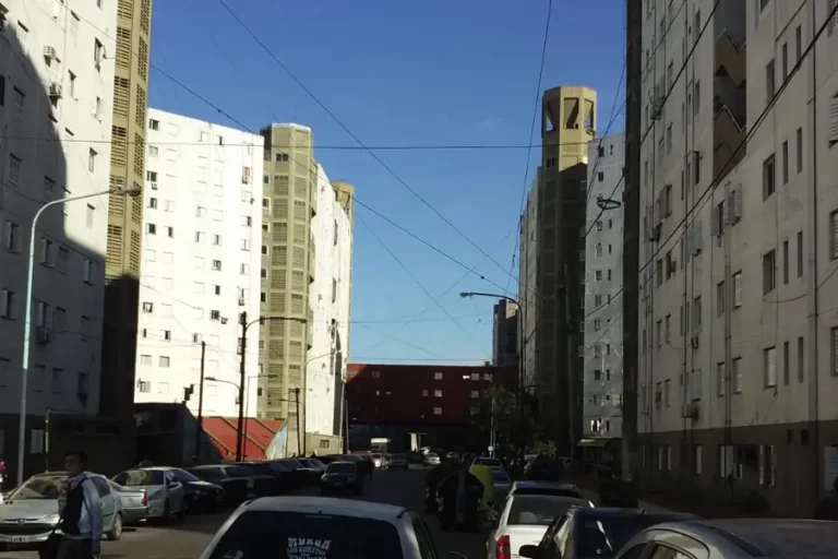 agua potable en la comuna 8